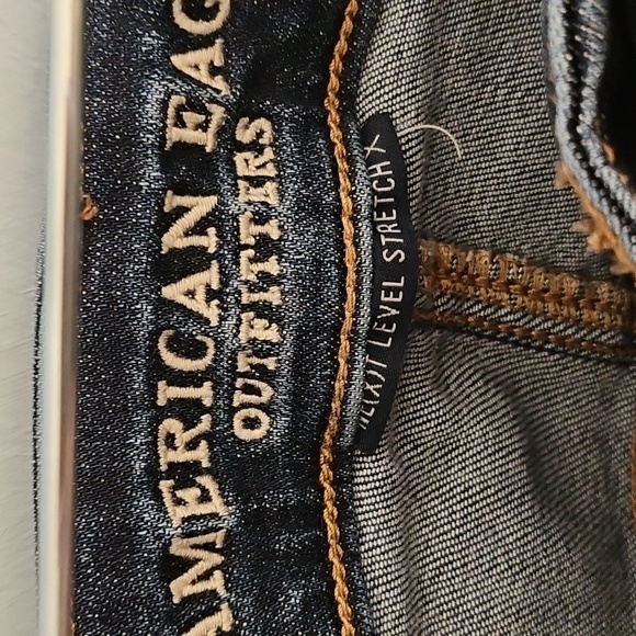 American Eagle Distresses Destroyed Jeans, Dark Wash High Rise Crop - Picture 4 of 12